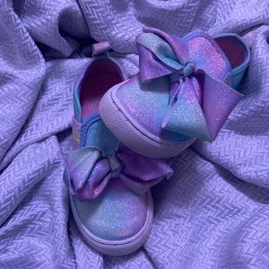 JoJo Siwa slip-on